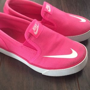 Nike Slip On